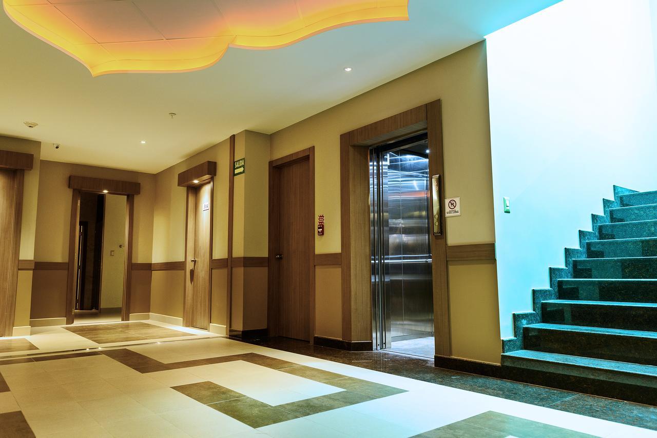 Np Hotel Y Suites Guayaquil Zewnętrze zdjęcie
