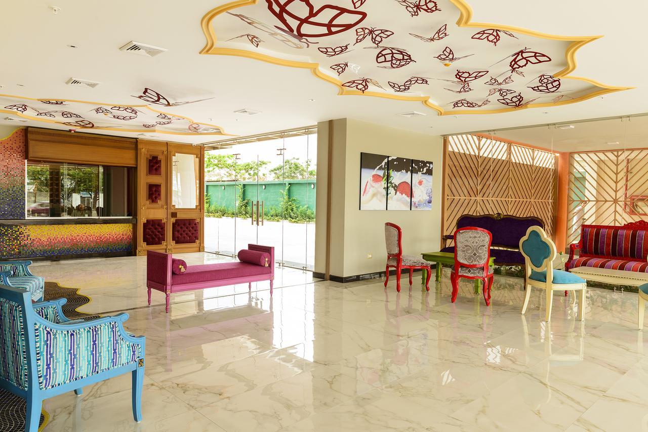 Np Hotel Y Suites Guayaquil Zewnętrze zdjęcie