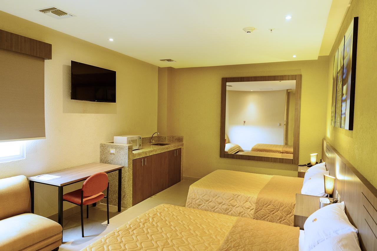 Np Hotel Y Suites Guayaquil Zewnętrze zdjęcie